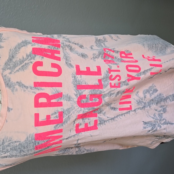 AEO Tank - Picture 2 of 4